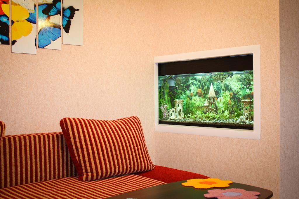 Hotel Vesela Bdzhilka à Soumy Extérieur photo